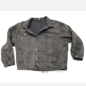 Free People Distressed Denim Jacket Women's Size M/L embroidered detail :ZZ